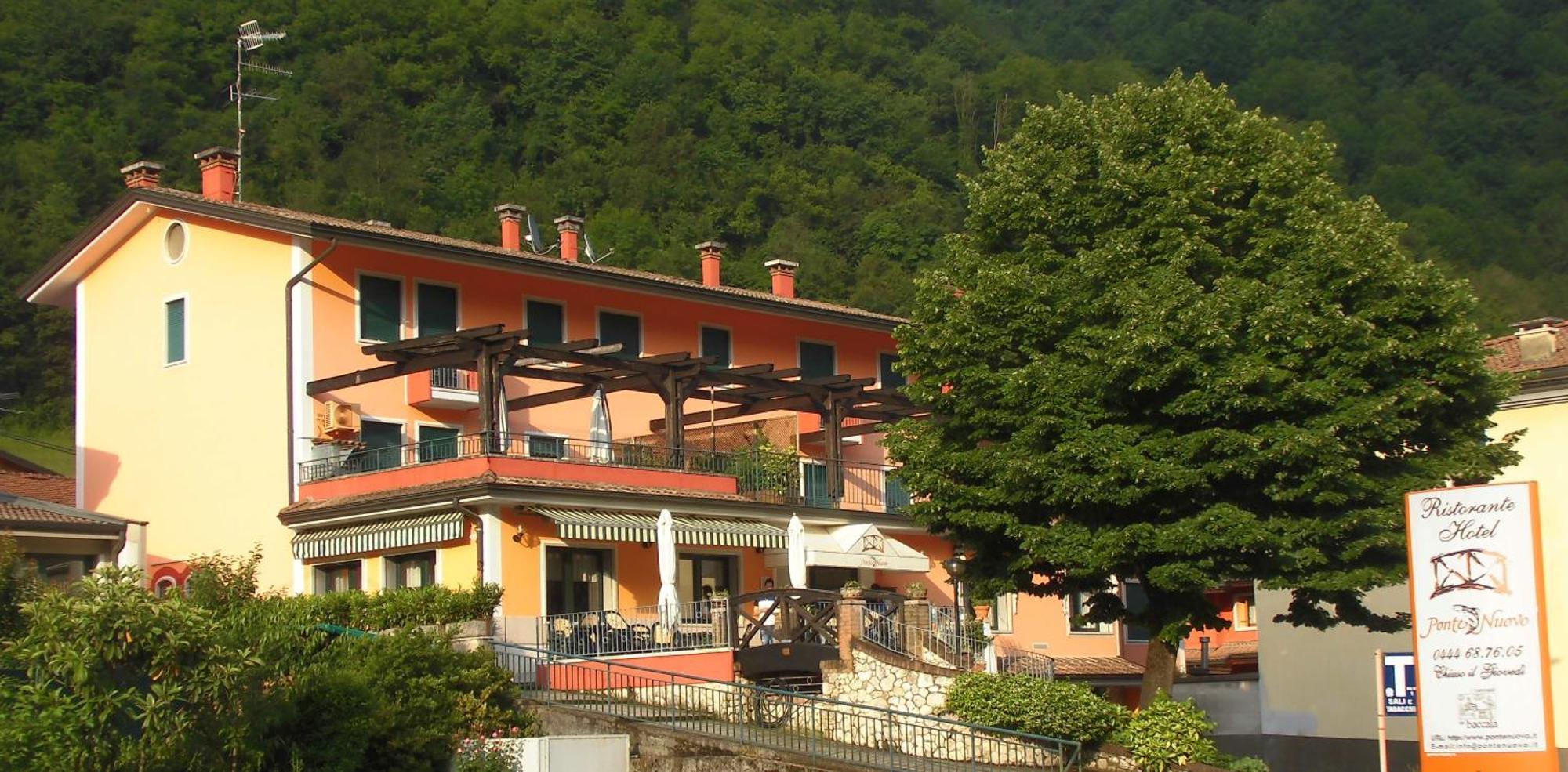 Ponte Nuovo Bed & Breakfast Altissimo Exterior foto